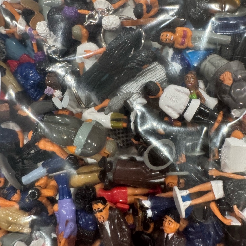 Colorful Figurine Collection - Picture 7 of 7